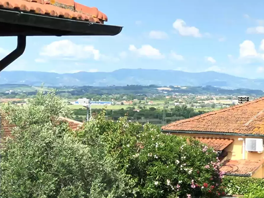 Immagine 1 di Porzione di casa in vendita  a Montopoli In Val D'arno