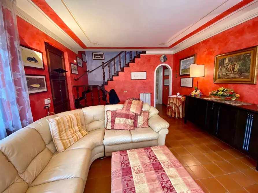 Immagine 4 di Casa quadrifamiliare in vendita  a Pietrasanta