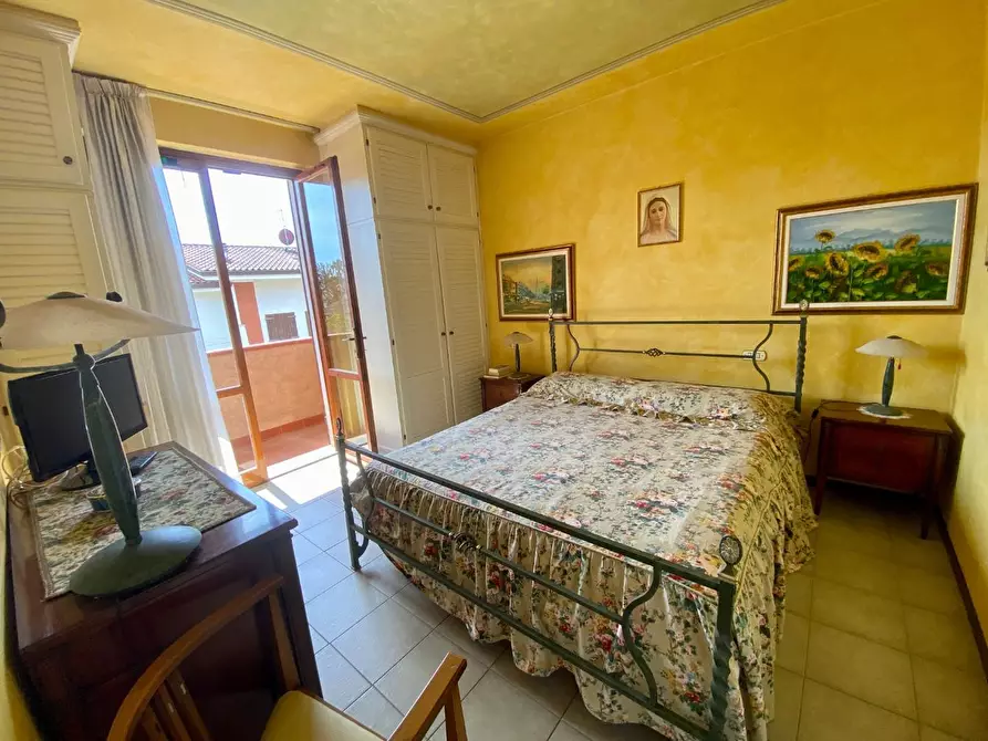 Immagine 25 di Casa quadrifamiliare in vendita  a Pietrasanta