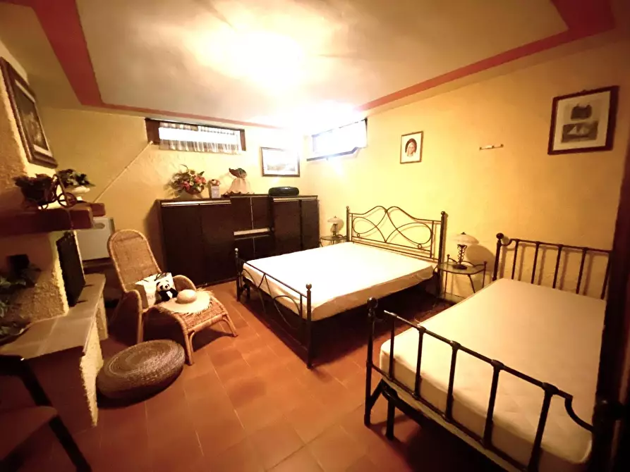 Immagine 23 di Casa quadrifamiliare in vendita  a Pietrasanta