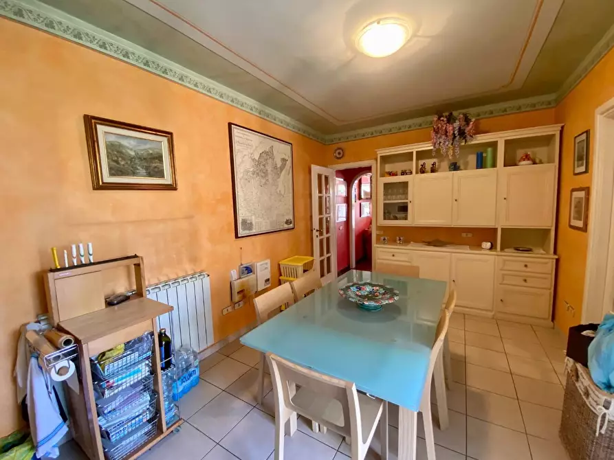 Immagine 11 di Casa quadrifamiliare in vendita  a Pietrasanta