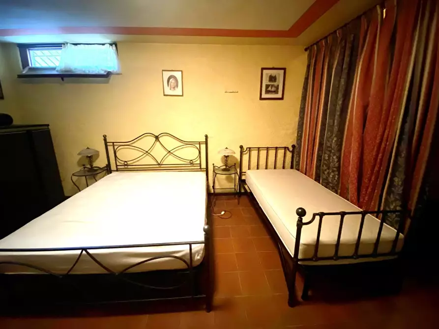 Immagine 22 di Casa quadrifamiliare in vendita  a Pietrasanta