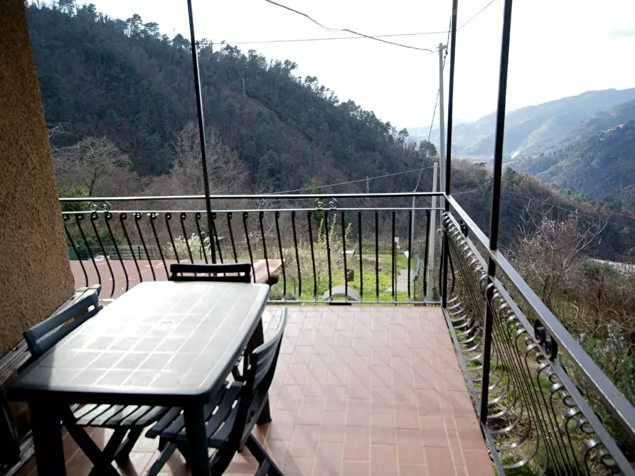 Immagine 25 di Casa bifamiliare in vendita  a Massa