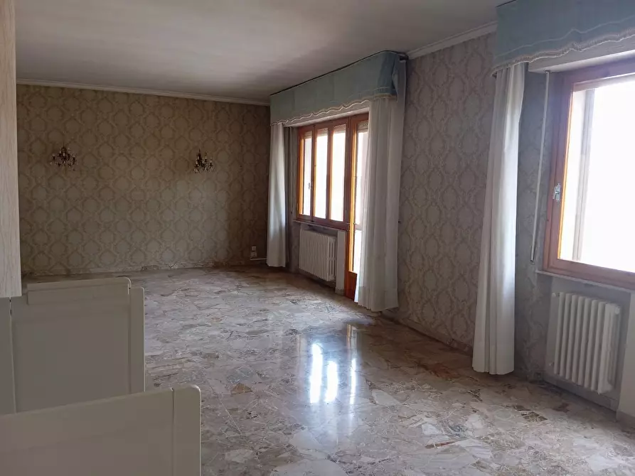 Immagine 6 di Appartamento in vendita  a Poggibonsi