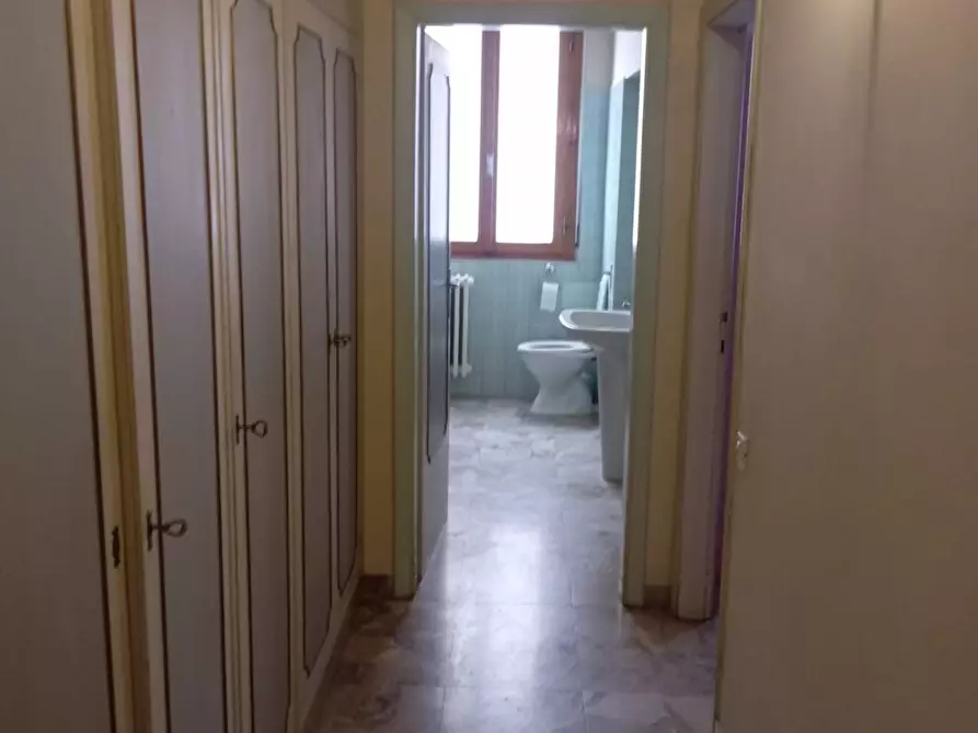 Immagine 22 di Appartamento in vendita  a Poggibonsi