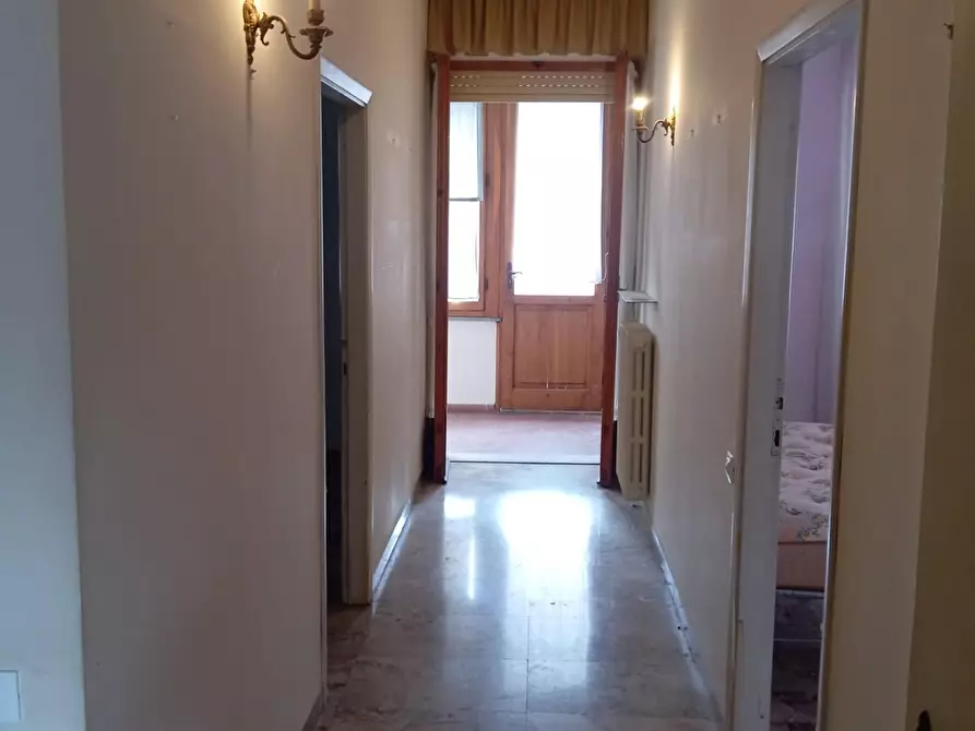 Immagine 26 di Appartamento in vendita  a Poggibonsi