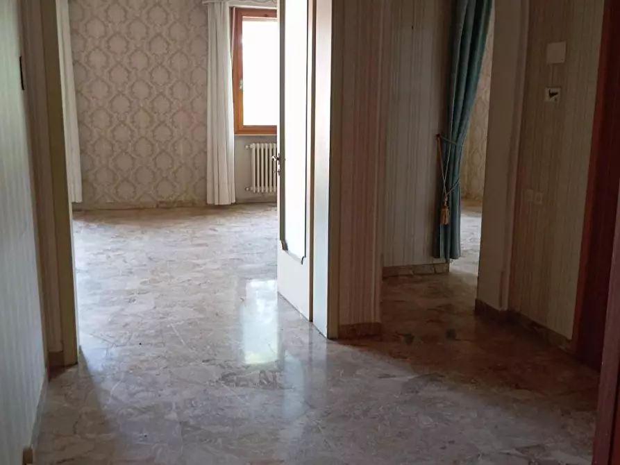 Immagine 10 di Appartamento in vendita  a Poggibonsi