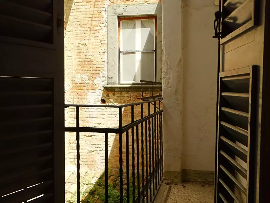 Immagine 39 di Palazzo in vendita  a San Miniato