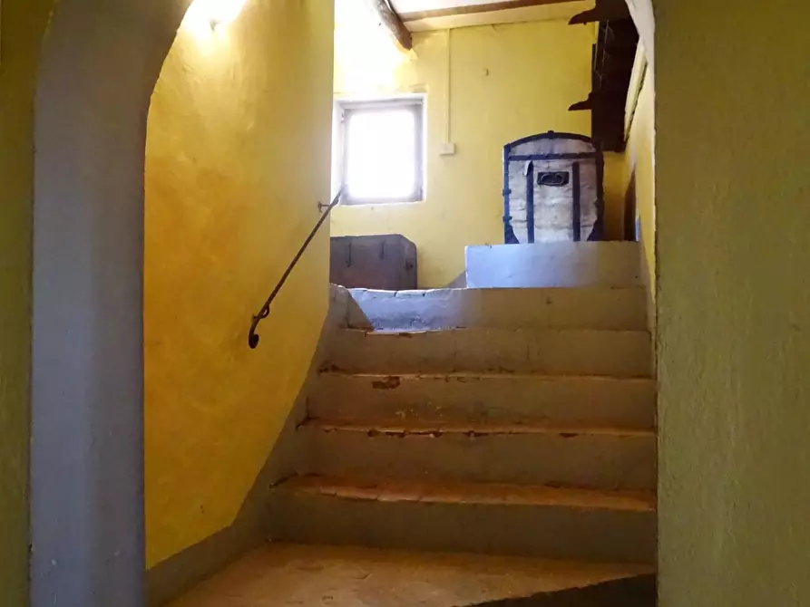 Immagine 52 di Palazzo in vendita  a San Miniato