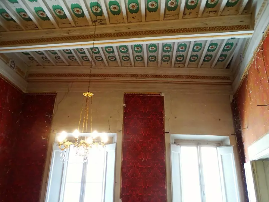 Immagine 30 di Palazzo in vendita  a San Miniato