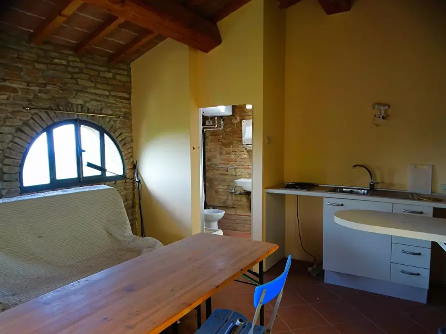 Immagine 12 di Palazzo in vendita  a San Miniato