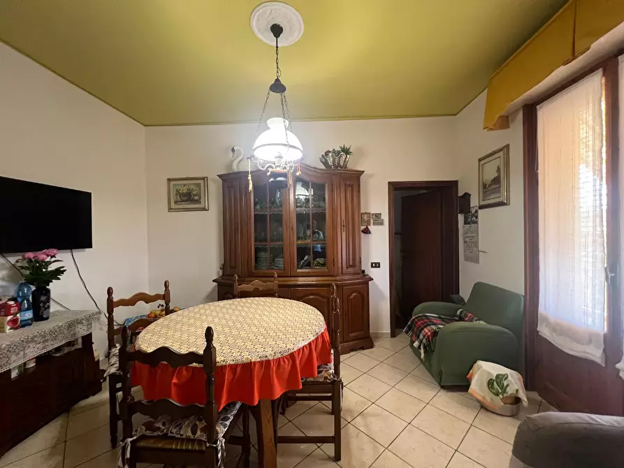 Immagine 8 di Appartamento in vendita  a Montespertoli