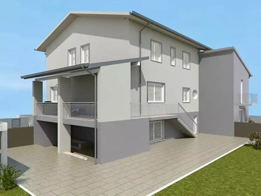 Immagine 3 di Casa trifamiliare in vendita  a Cascina