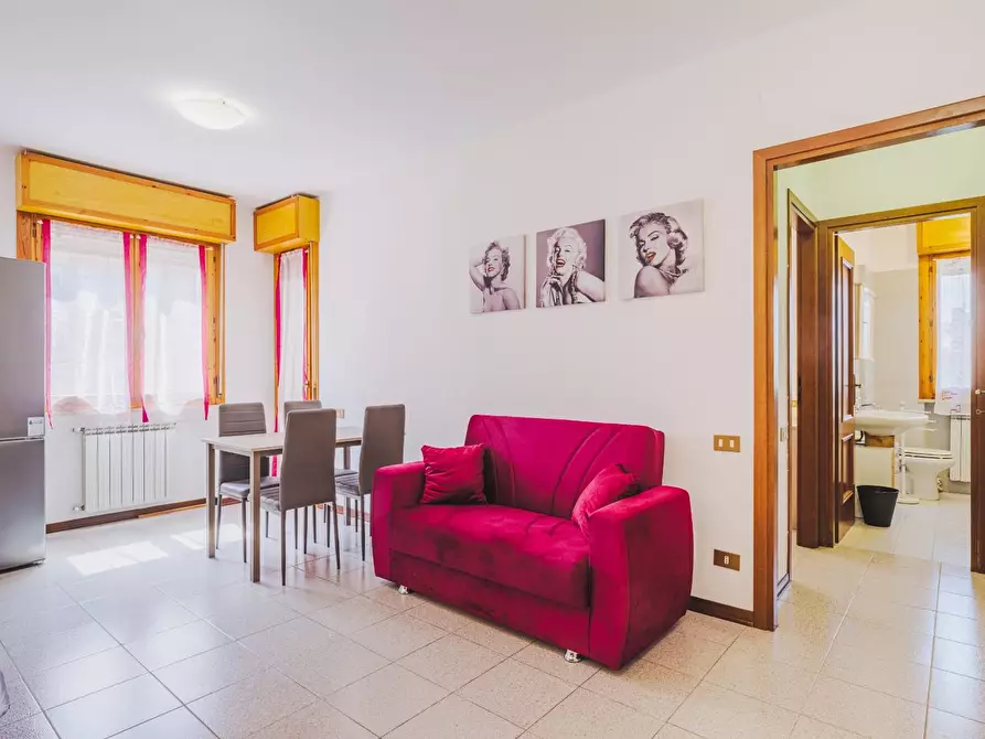 Immagine 5 di Appartamento in affitto  a Pisa