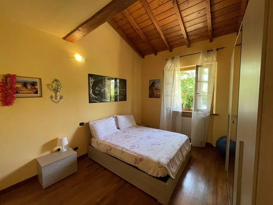 Immagine 17 di Villa in vendita  a Lucca