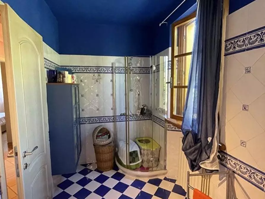 Immagine 28 di Villa in vendita  a Lucca