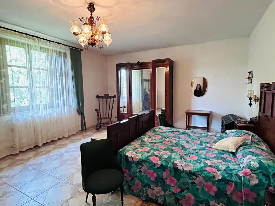Immagine 22 di Casa semindipendente in vendita  a Aulla