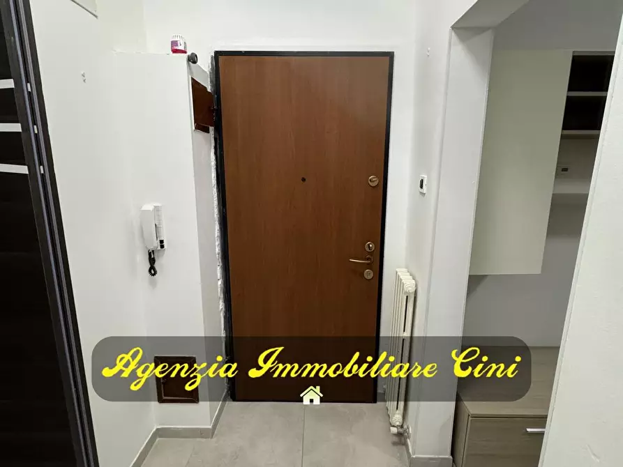 Immagine 12 di Appartamento in vendita  a Livorno