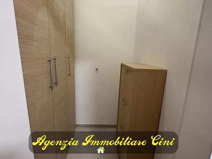 Immagine 4 di Appartamento in vendita  a Livorno