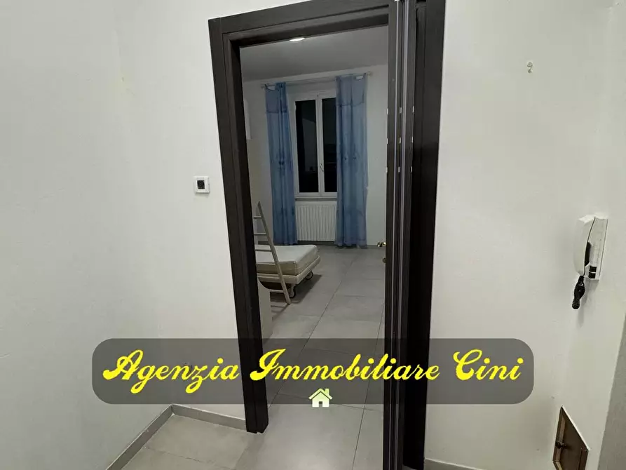 Immagine 14 di Appartamento in vendita  a Livorno