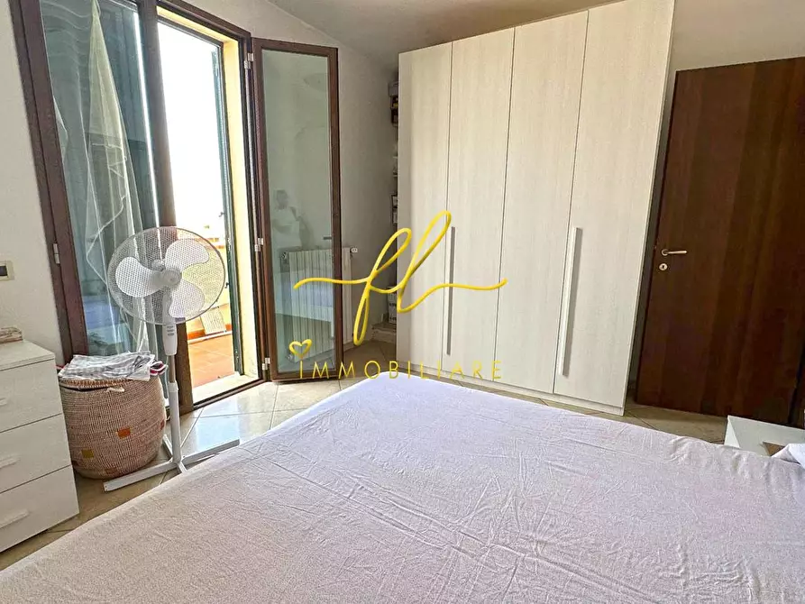Immagine 8 di Appartamento in vendita  a Rosignano Marittimo