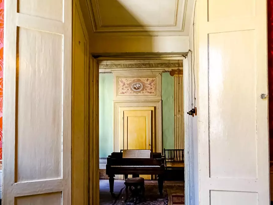 Immagine 32 di Palazzo in vendita  a San Miniato