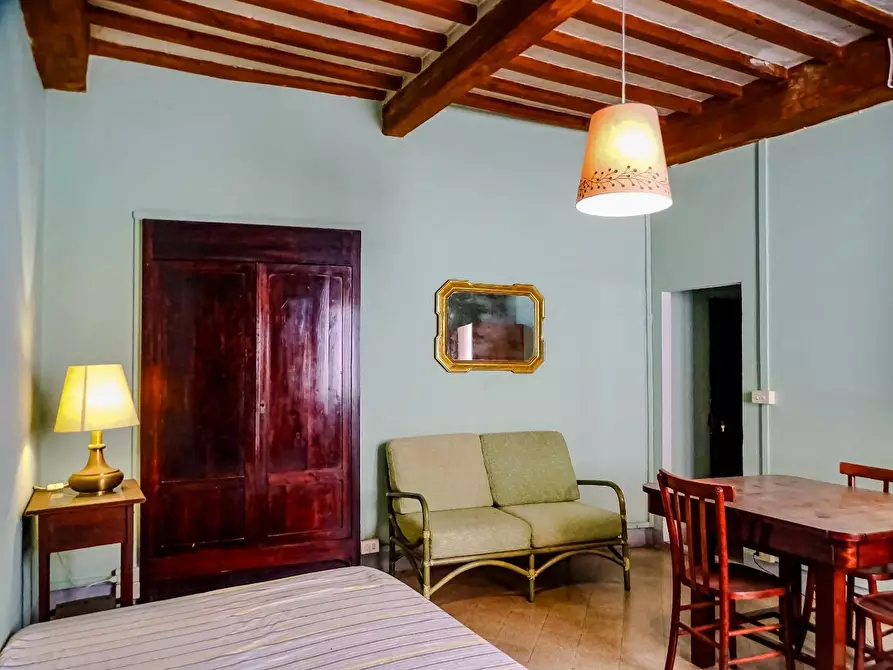 Immagine 19 di Palazzo in vendita  a San Miniato