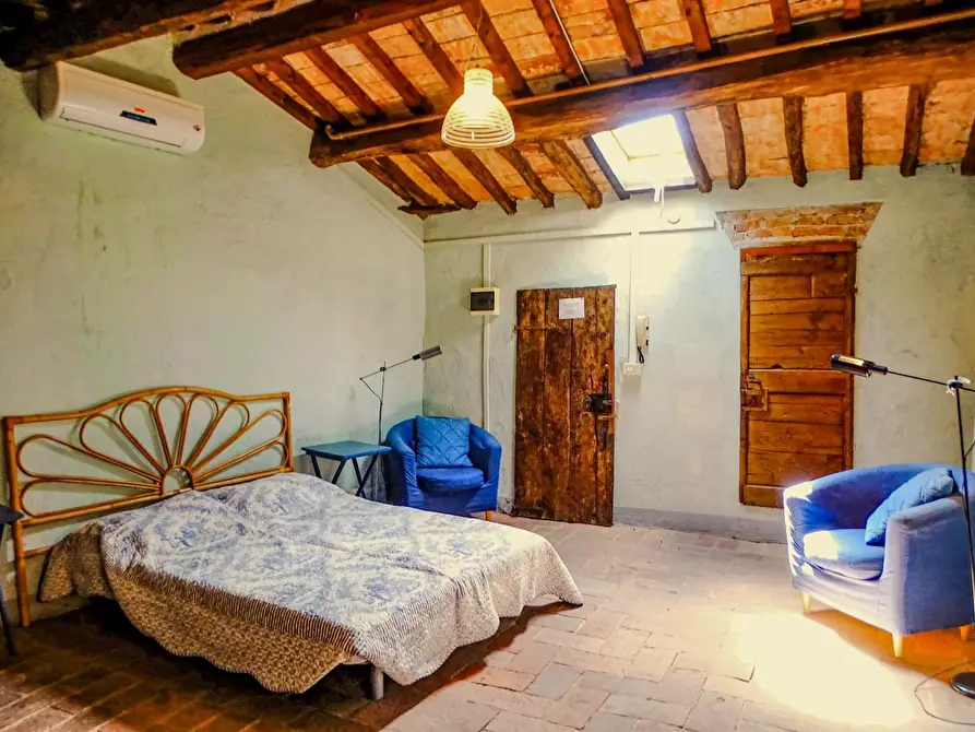 Immagine 5 di Palazzo in vendita  a San Miniato