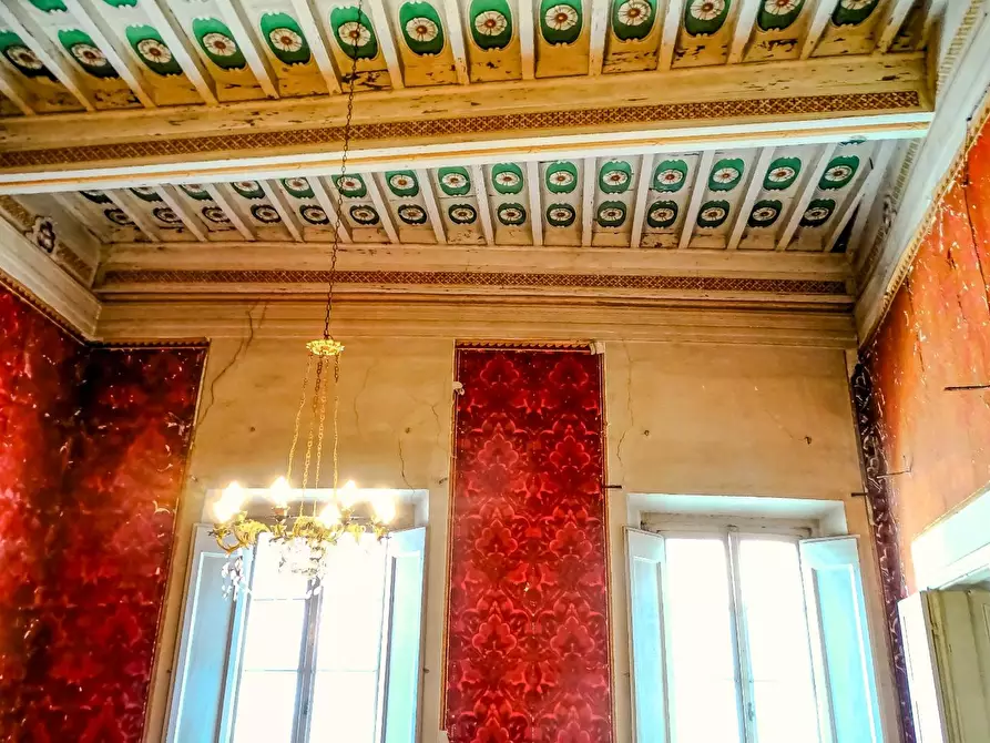 Immagine 23 di Palazzo in vendita  a San Miniato