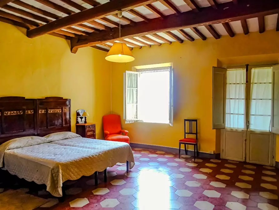 Immagine 4 di Palazzo in vendita  a San Miniato