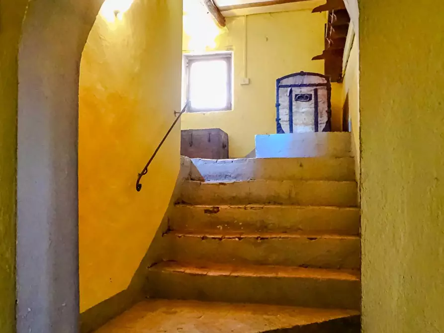 Immagine 12 di Palazzo in vendita  a San Miniato