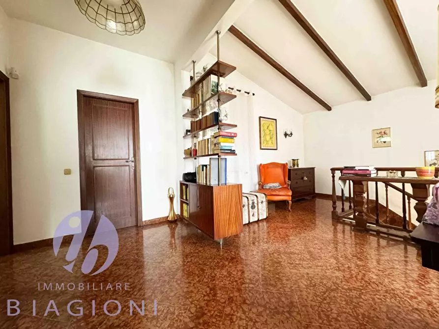 Immagine 24 di Villa in vendita  a Pietrasanta