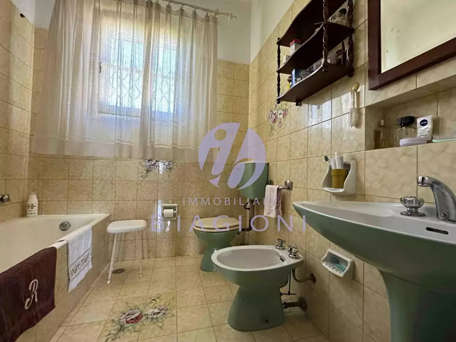 Immagine 30 di Villa in vendita  a Pietrasanta