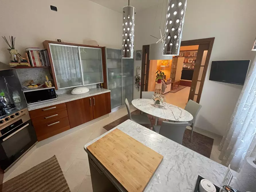 Immagine 4 di Casa bifamiliare in vendita  a Poggibonsi