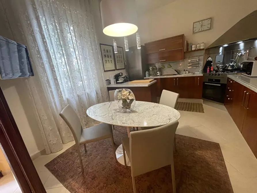 Immagine 5 di Casa bifamiliare in vendita  a Poggibonsi