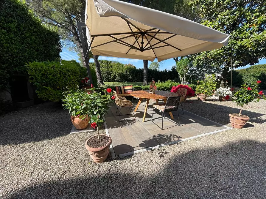 Immagine 2 di Casa bifamiliare in vendita  a Poggibonsi