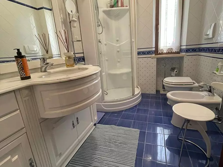 Immagine 11 di Casa bifamiliare in vendita  a Poggibonsi