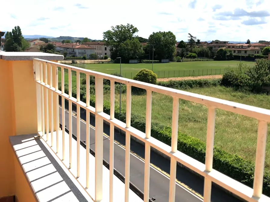 Immagine 27 di Mansarda in vendita  a Santa Croce Sull'arno