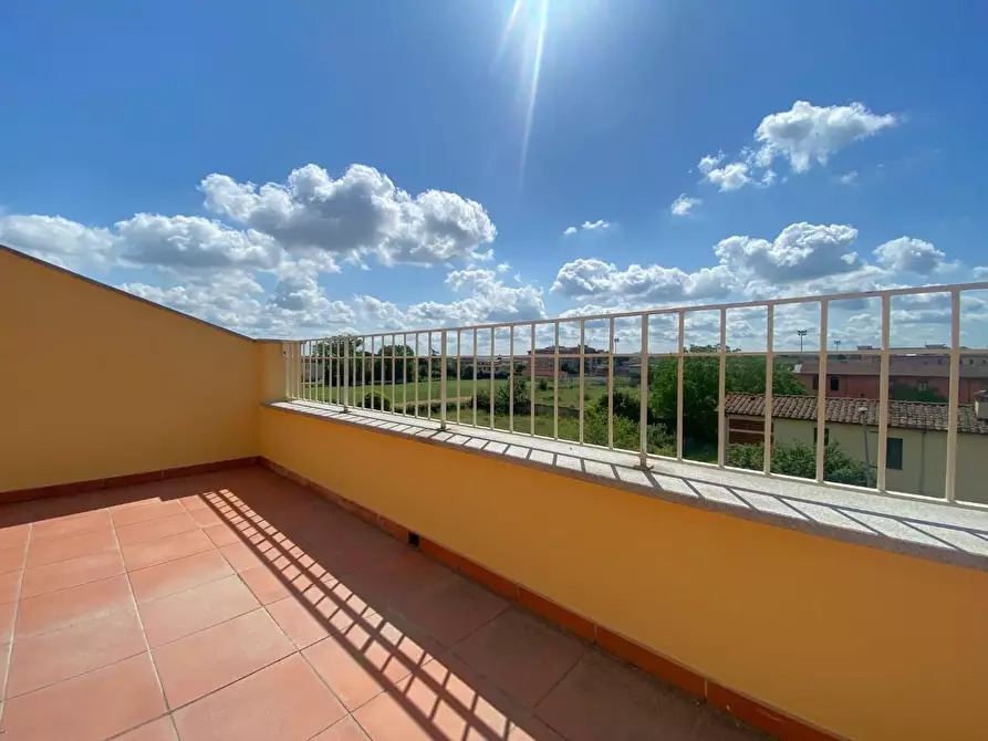 Immagine 25 di Mansarda in vendita  a Santa Croce Sull'arno