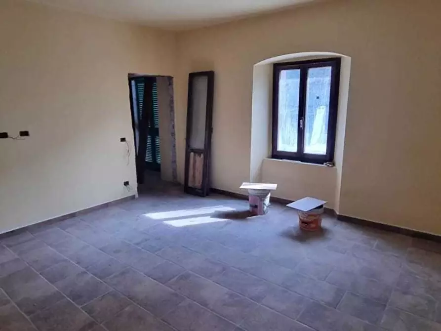 Immagine 5 di Terratetto in vendita  a Massa