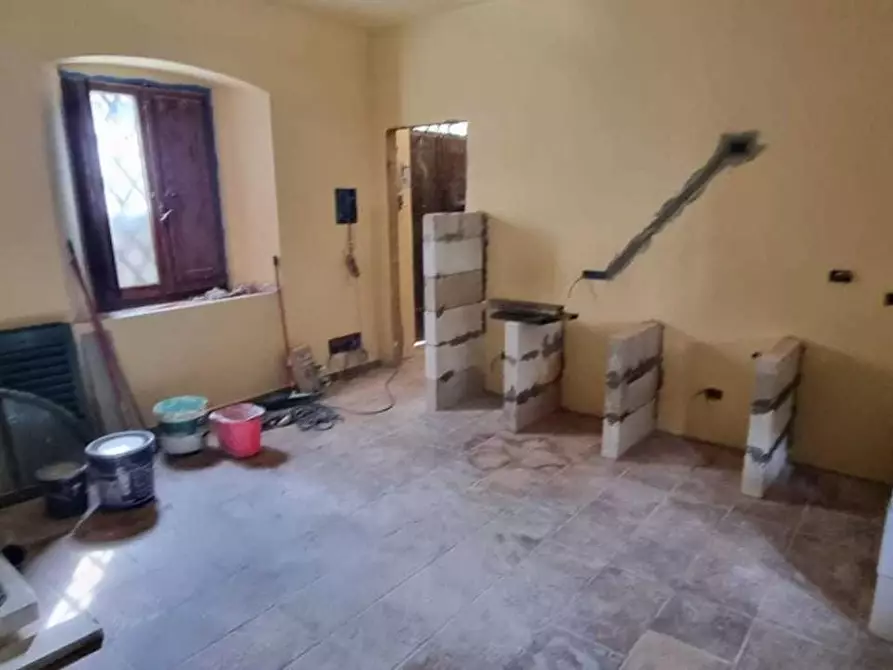 Immagine 14 di Terratetto in vendita  a Massa