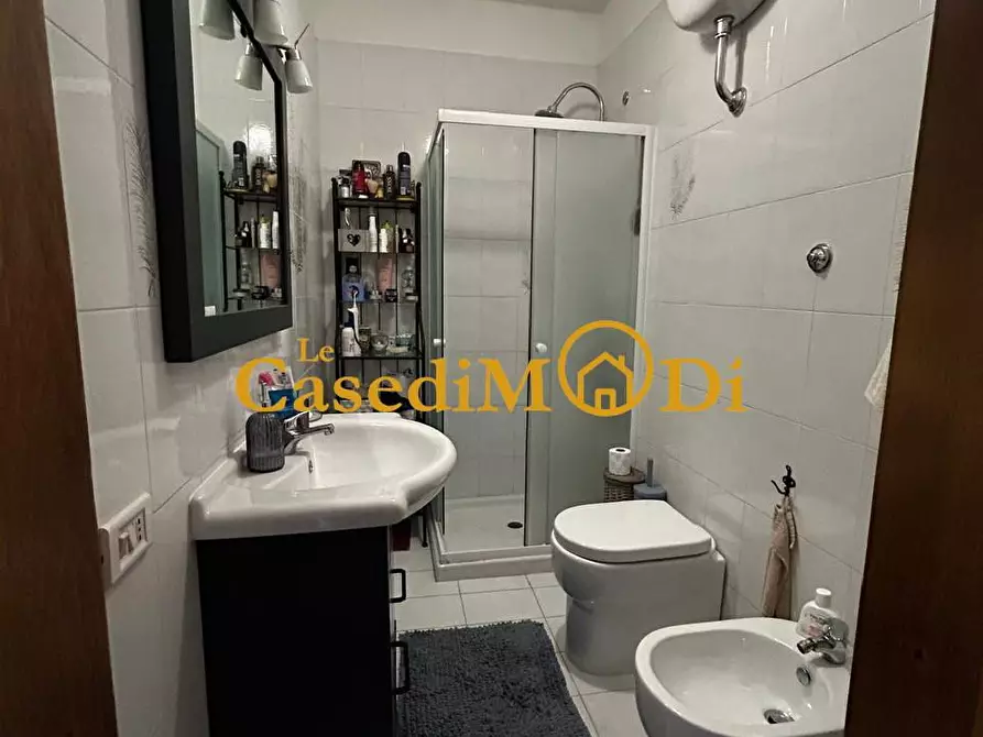 Immagine 28 di Appartamento in vendita  a Livorno