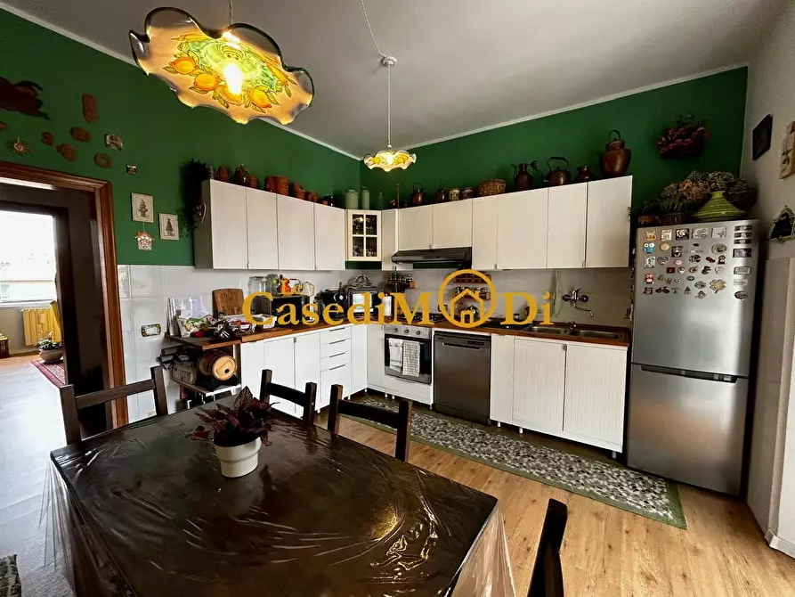 Immagine 3 di Appartamento in vendita  a Livorno