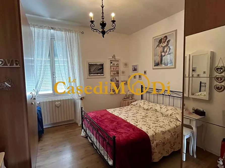 Immagine 25 di Appartamento in vendita  a Livorno