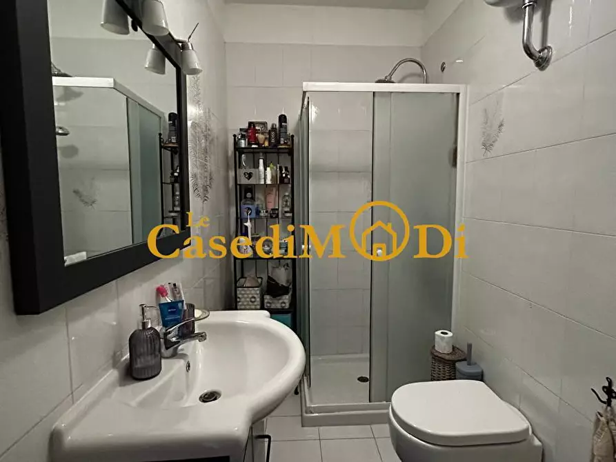 Immagine 29 di Appartamento in vendita  a Livorno