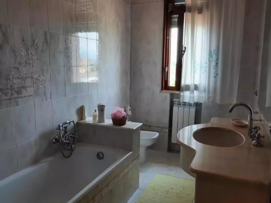 Immagine 8 di Appartamento in vendita  a Castelfranco Di Sotto