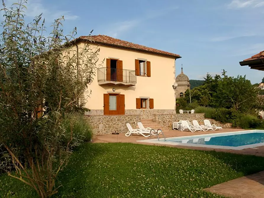 Immagine 30 di Rustico / casale in vendita  a Arcidosso