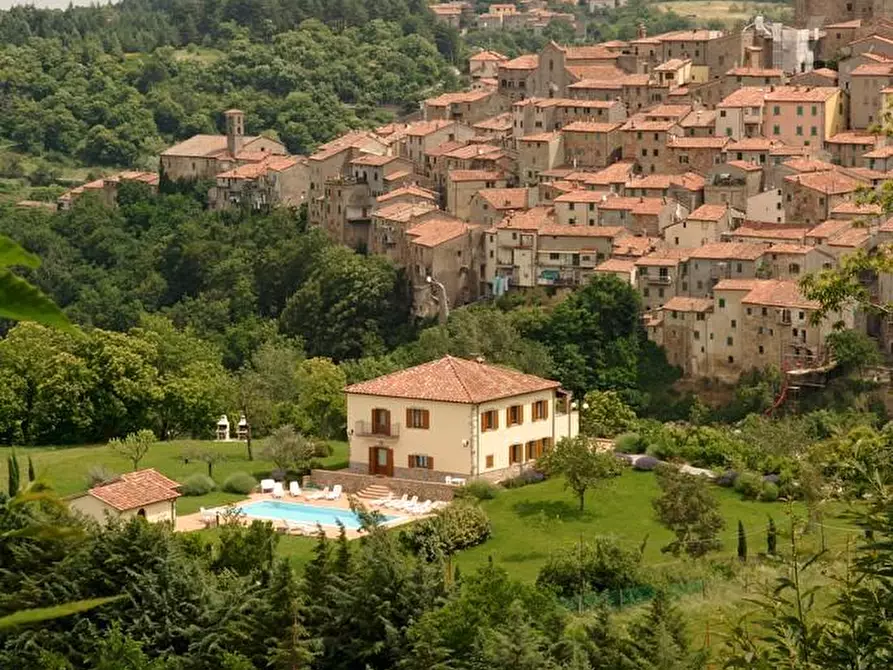 Immagine 18 di Rustico / casale in vendita  a Arcidosso