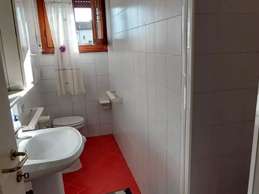 Immagine 12 di Appartamento in vendita  a Empoli