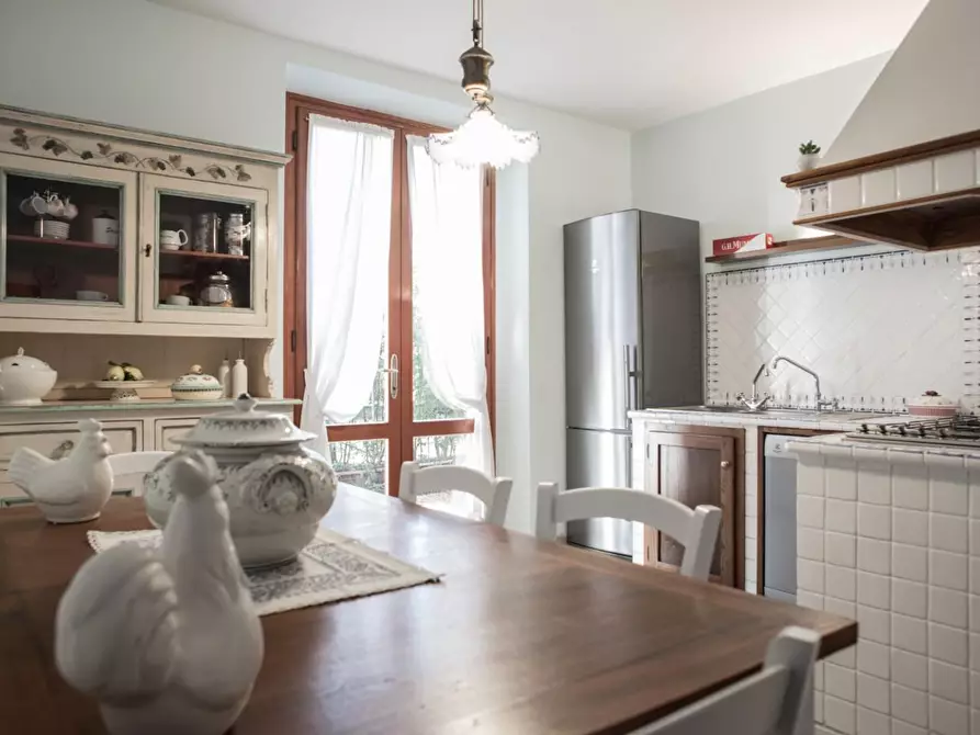 Immagine 11 di Villa in affitto  a Pietrasanta